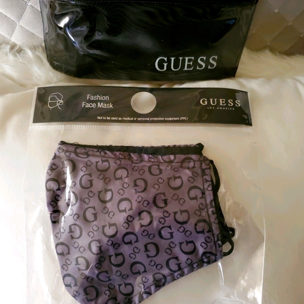 GUESS LOGO FACE MASK 😷